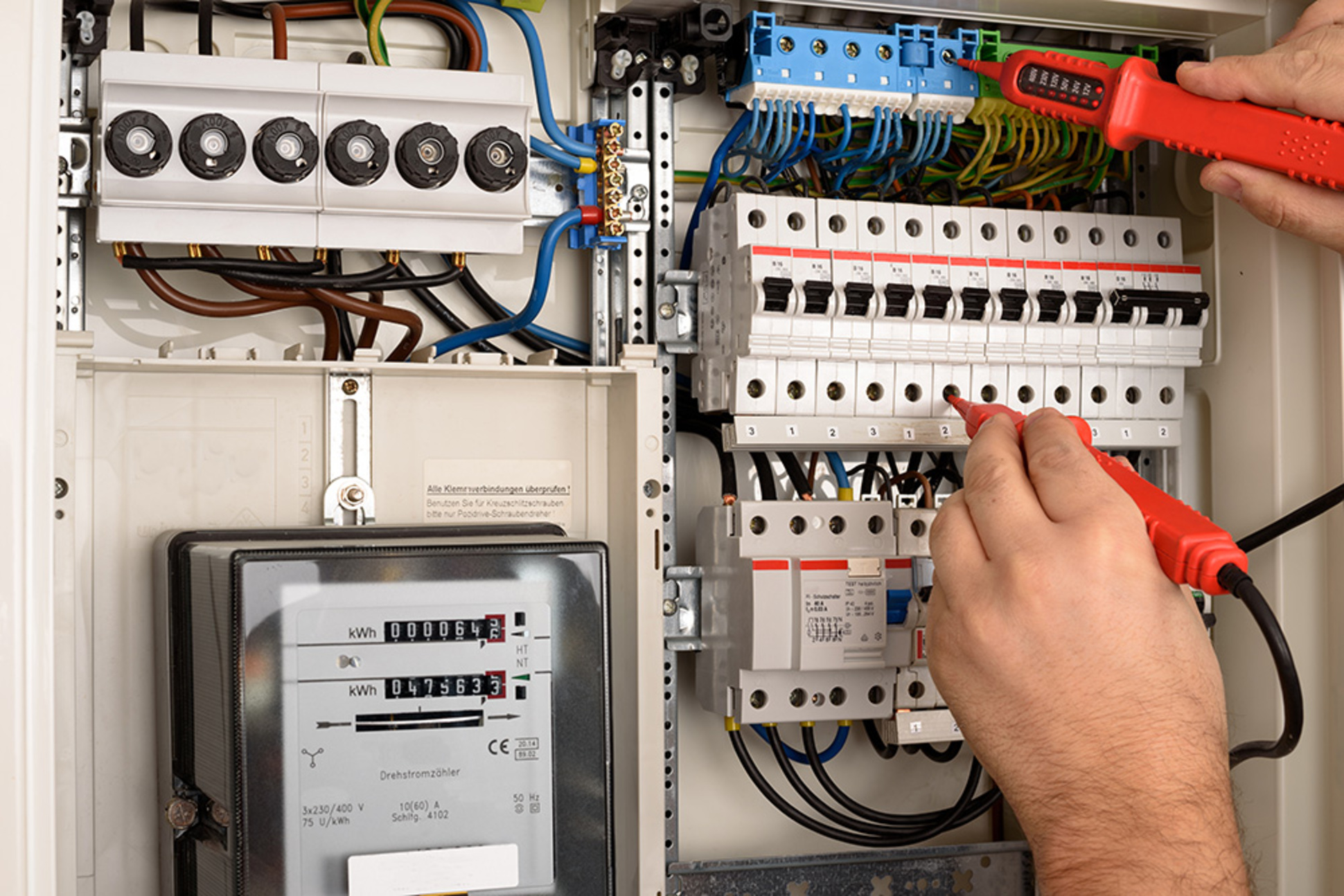 E-Check bei Elektro Hess GmbH & Co. KG in Sachsen bei Ansbach