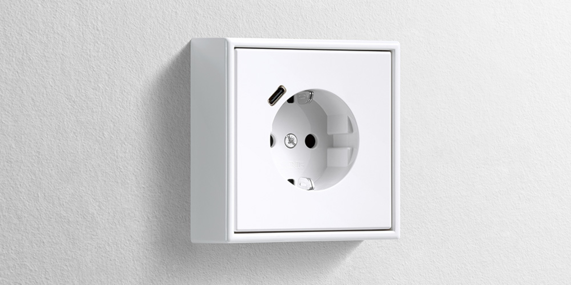 Erweiterter Anschlussraum für die Nachrüstung bei Elektro Hess GmbH & Co. KG in Sachsen bei Ansbach