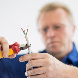 DGUV Vorschrift 3-Check bei Elektro Hess GmbH & Co. KG in Sachsen bei Ansbach